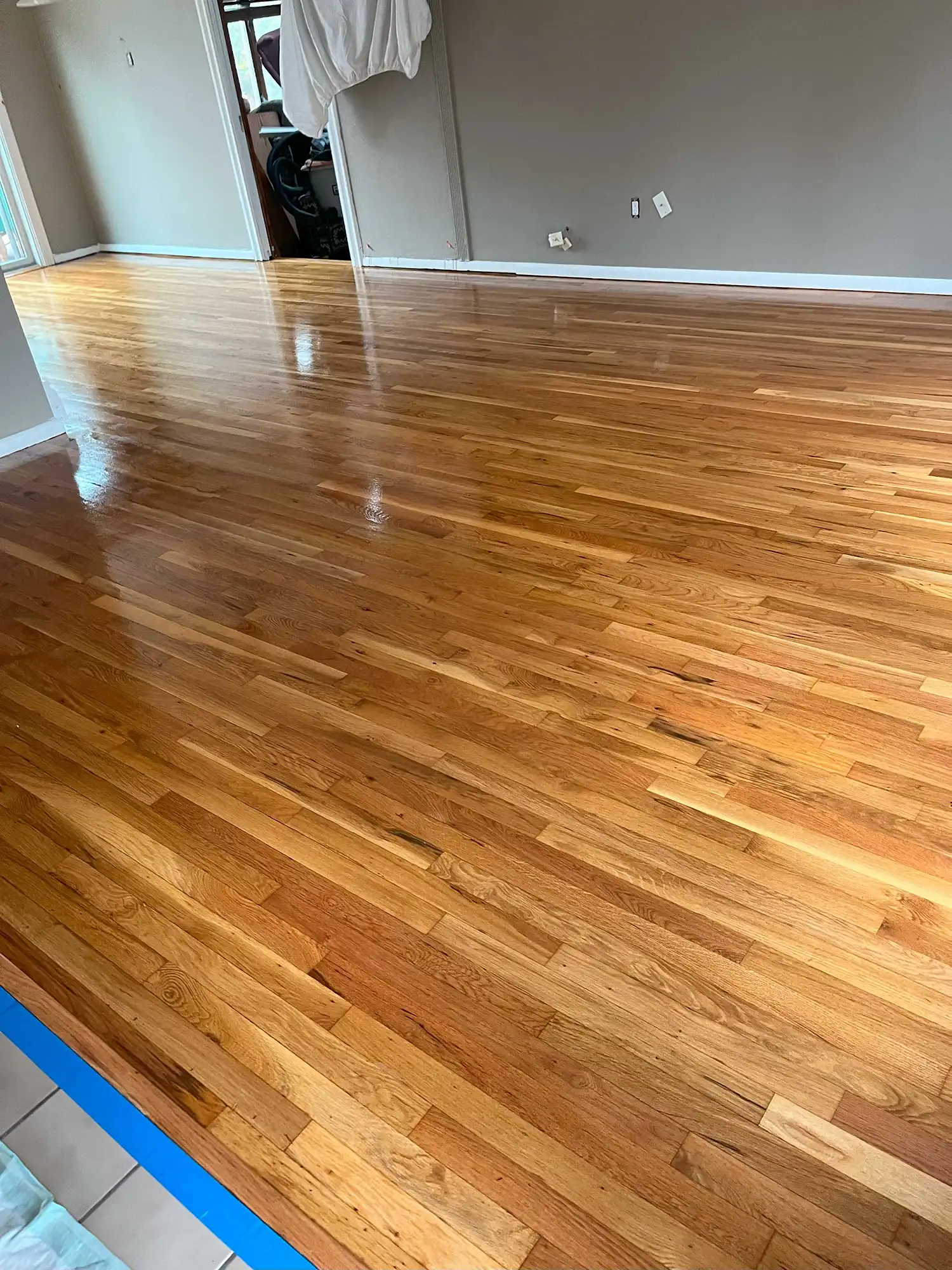 Newly finished natural red oak showing grain and color variation